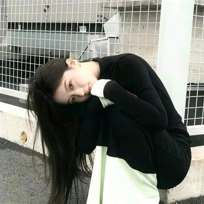舒莎摇摇